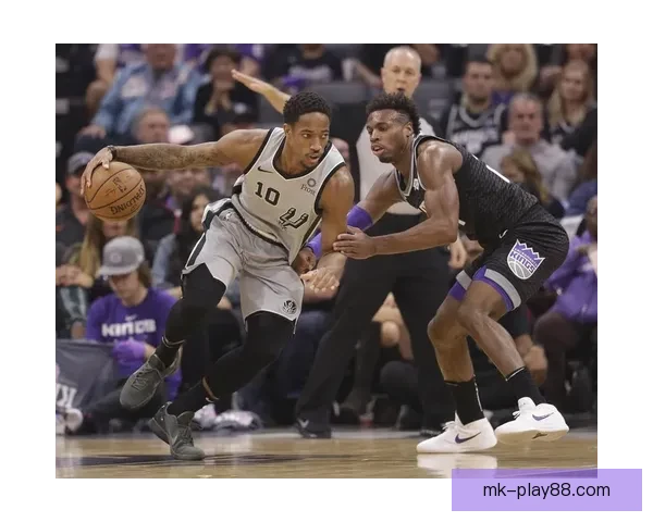 36岁232天德罗赞再创纪录 NBA史上最年长30+10零失误球员